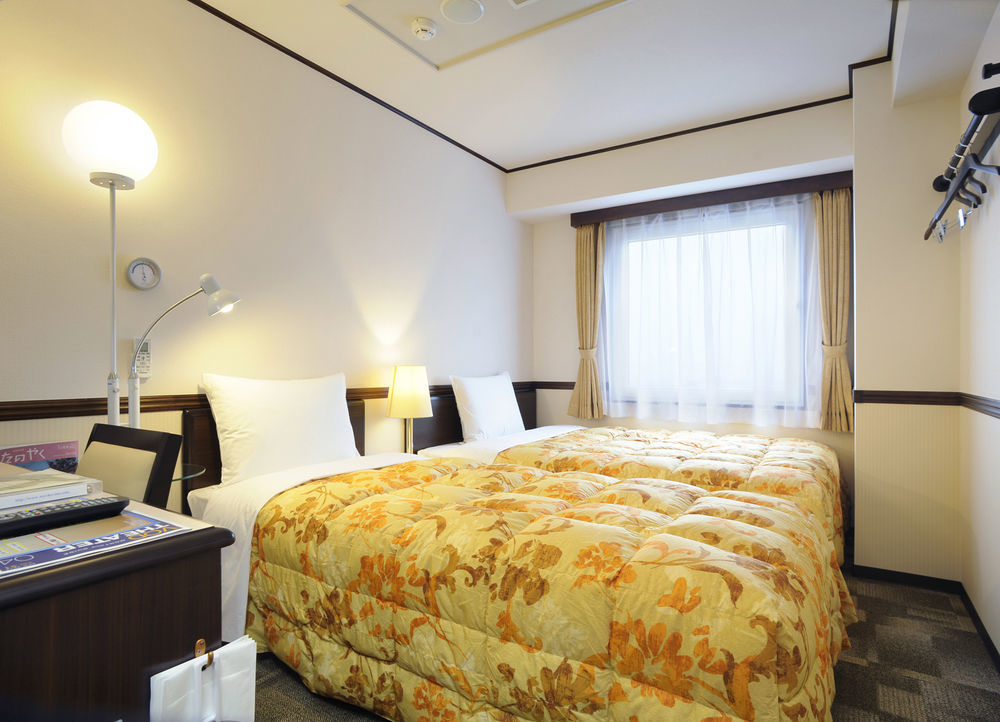 Toyoko Seibu Ikebukuro-sen Higashi-kurume-eki Nishi-guchi 酒店 3*